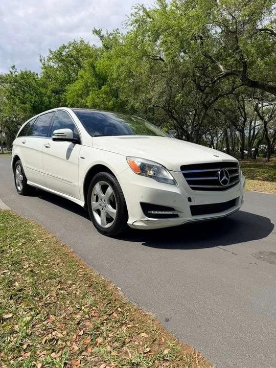 2012 Mercedes-Benz W251 R-Class - Image 3 of 14