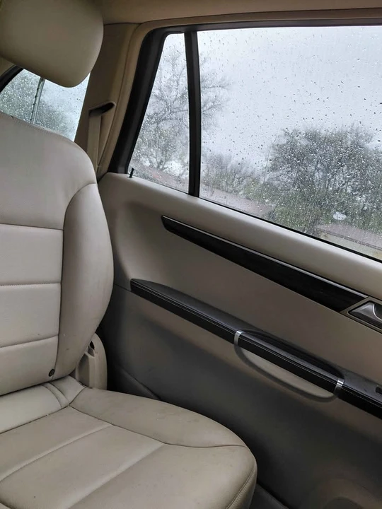 2012 Mercedes-Benz W251 R-Class - Image 7 of 11