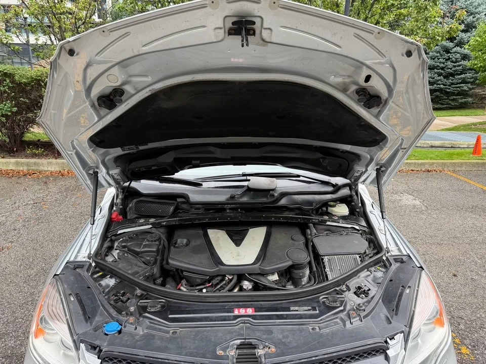 2012 Mercedes-Benz W251 R-Class - Image 2 of 19