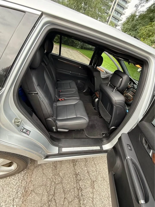2012 Mercedes-Benz W251 R-Class - Image 11 of 19