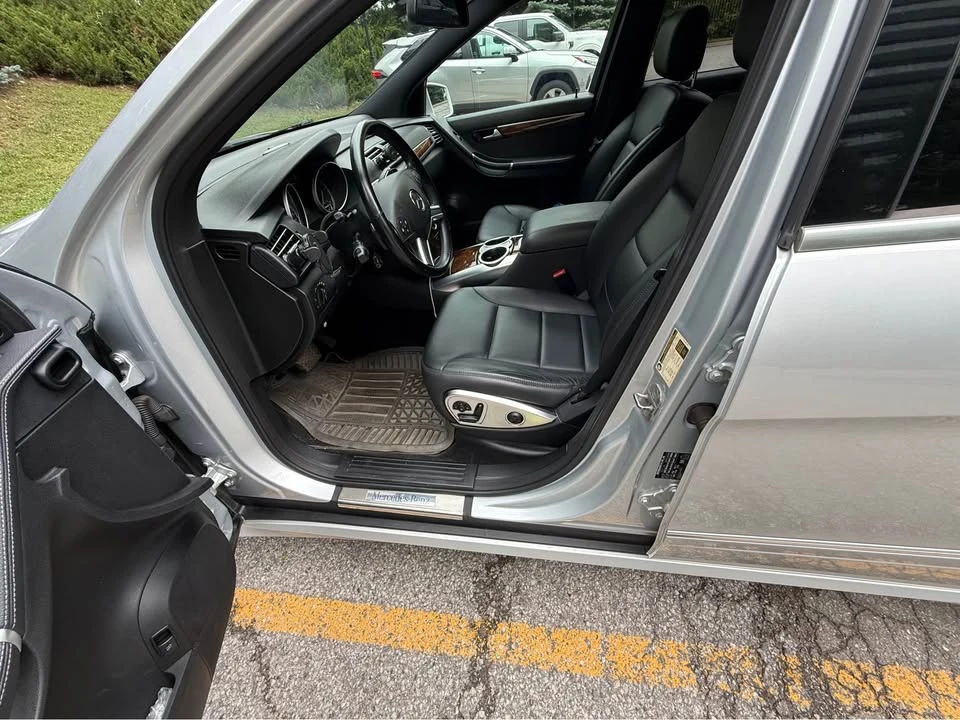 2012 Mercedes-Benz W251 R-Class - Image 16 of 19