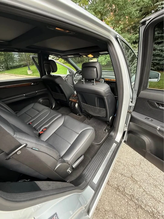 2012 Mercedes-Benz W251 R-Class - Image 10 of 19