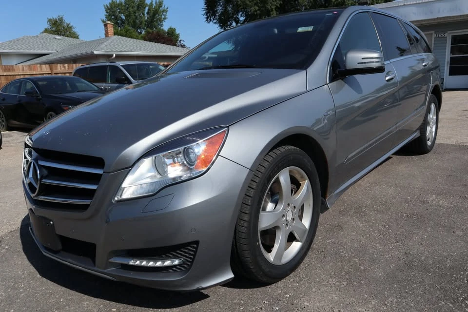 2012 Mercedes-Benz W251 R-Class - Image 4 of 17