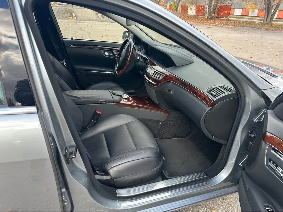 2012 Mercedes-Benz W221 S-Class - Image 2 of 12