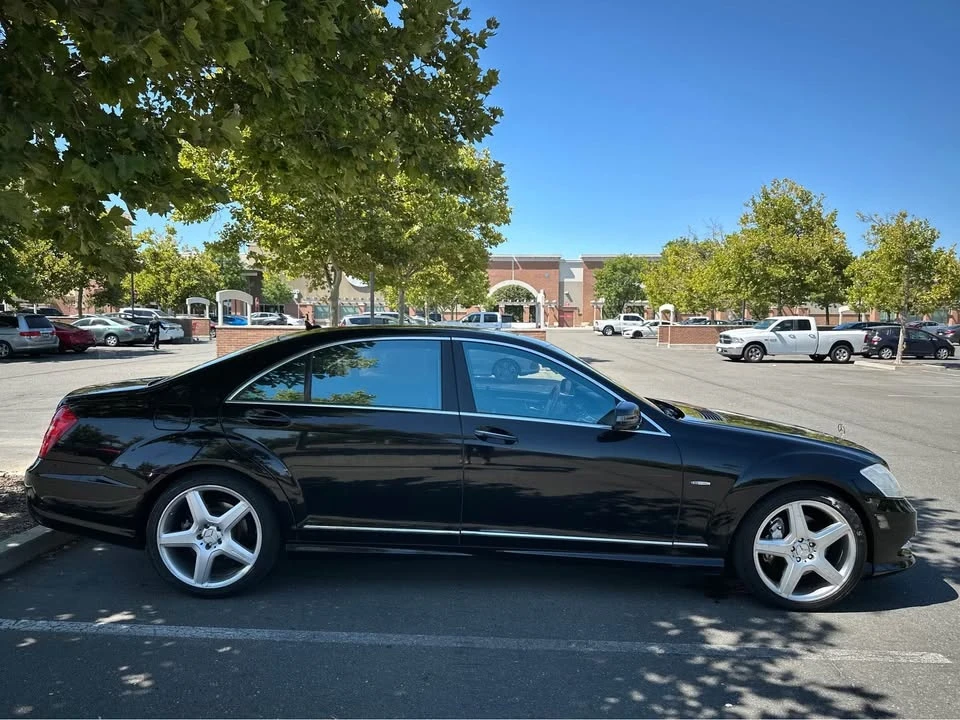 2012 Mercedes-Benz W221 S-Class - Image 2 of 9