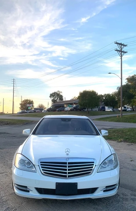 2012 Mercedes-Benz W221 S-Class - Image 2 of 14