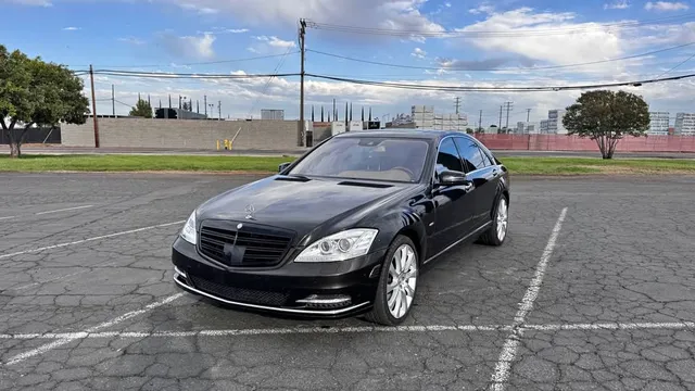 2012 Mercedes-Benz S 550 Sedan