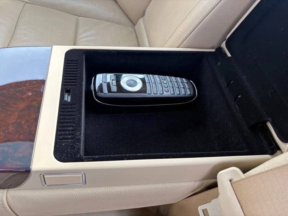 2012 Mercedes-Benz W221 S-Class - Image 9 of 20