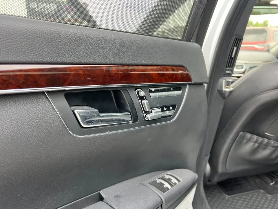 2012 Mercedes-Benz W221 S-Class - Image 15 of 16