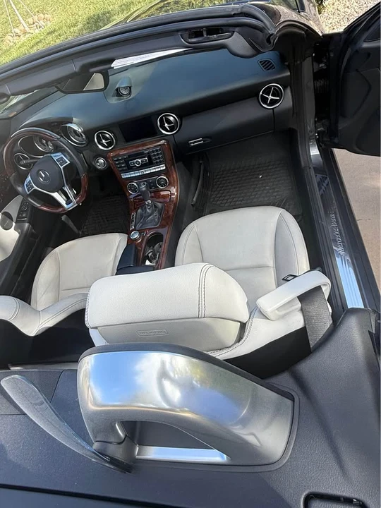 2012 Mercedes-Benz R172 SLC-Class - Image 14 of 16