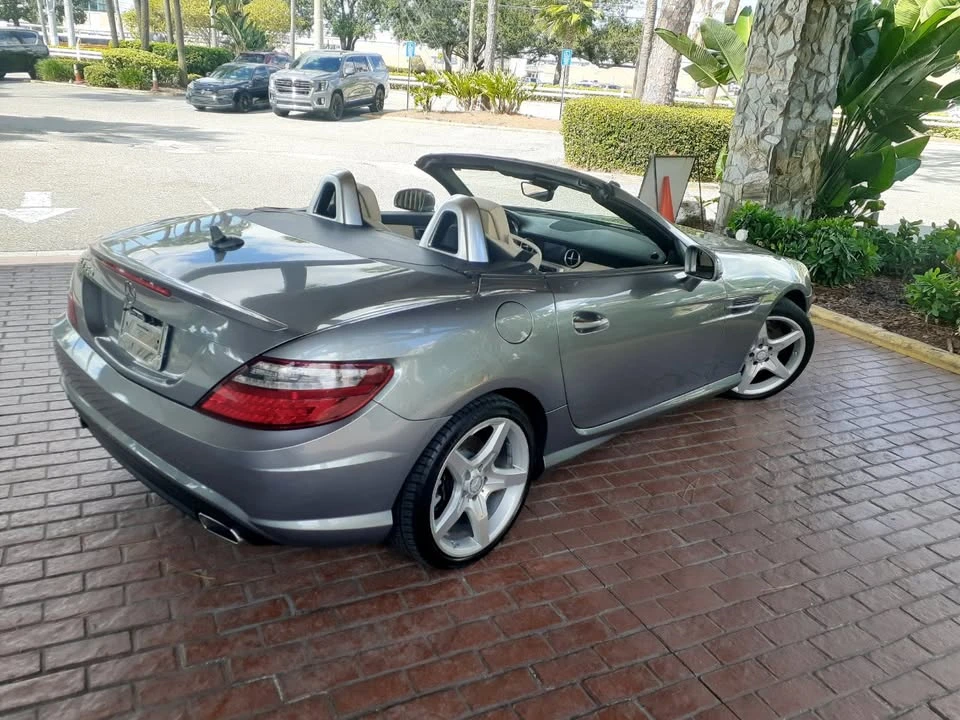 2012 Mercedes-Benz R172 SLC-Class - Image 8 of 20
