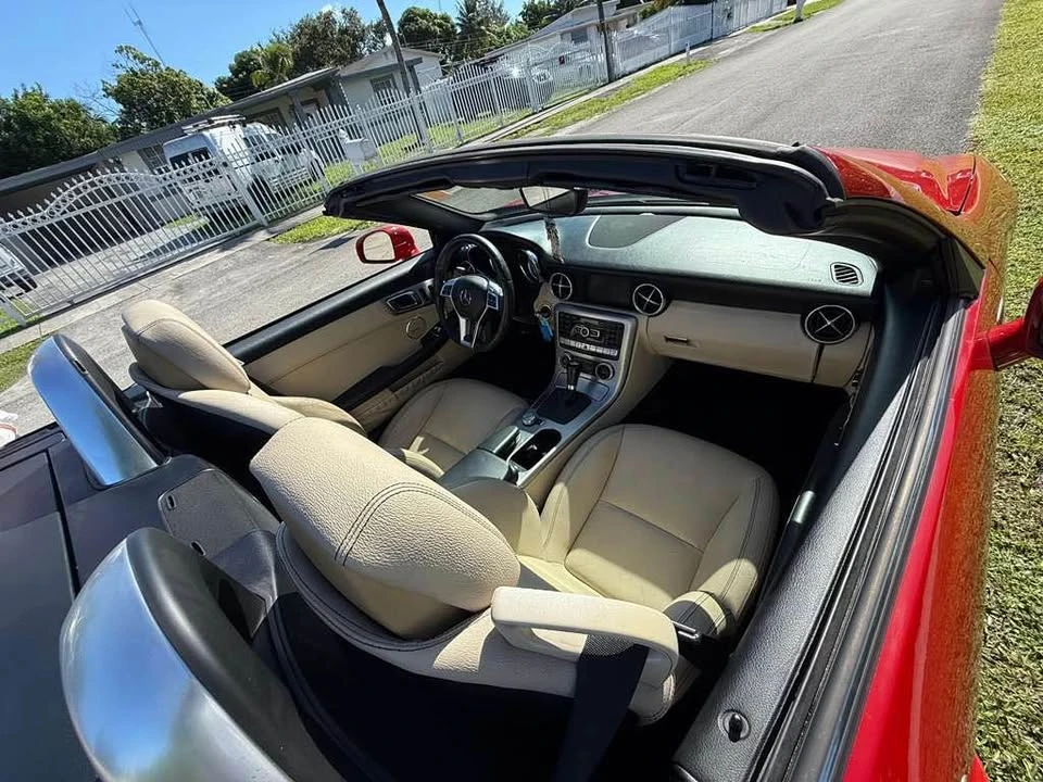 2012 Mercedes-Benz R172 SLC-Class - Image 10 of 12