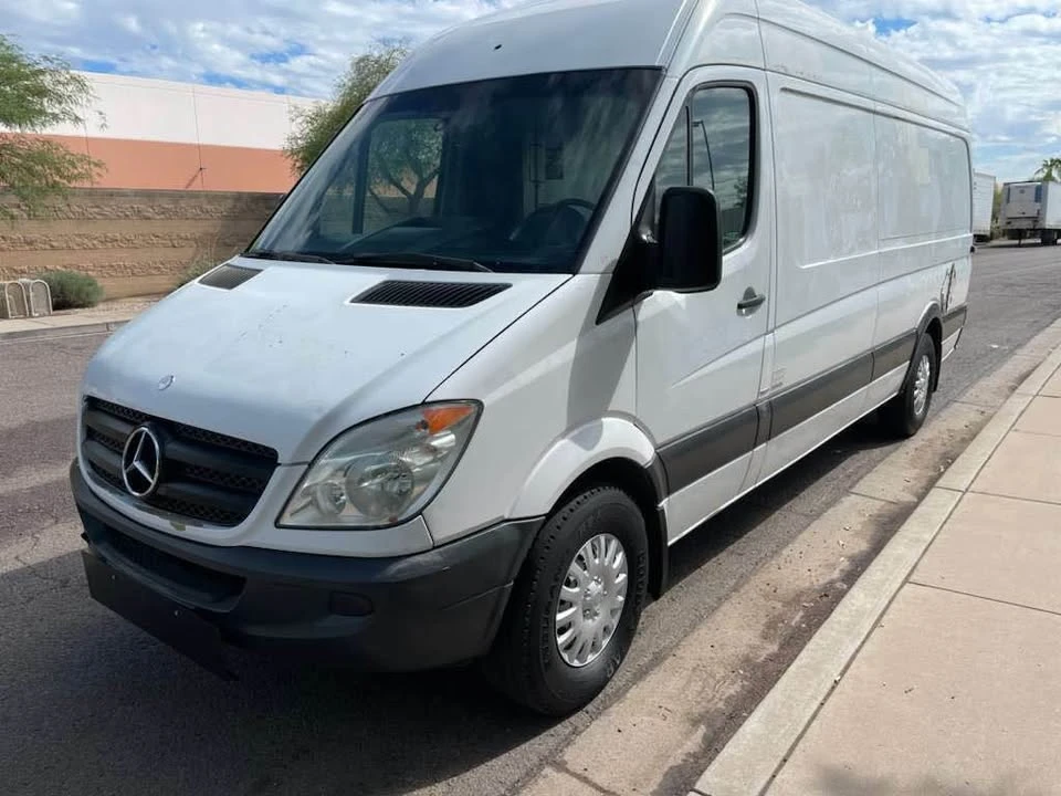 2012 Mercedes-Benz NCV3 Sprinter - Image 2 of 9