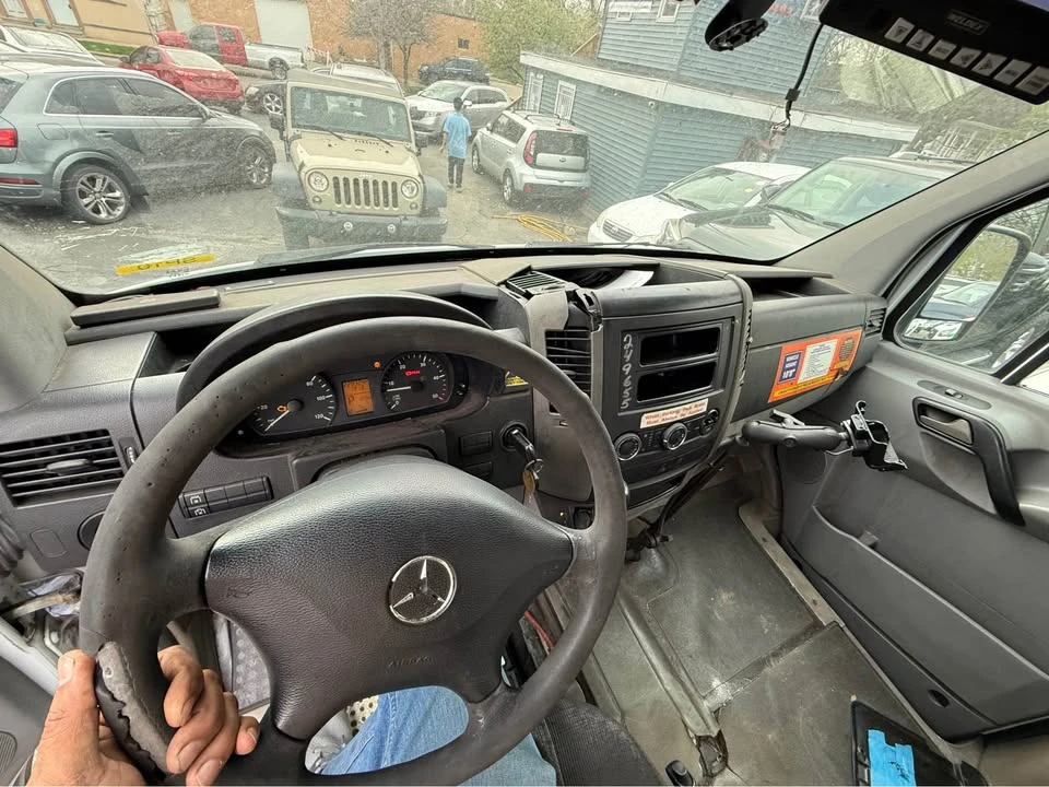 2012 Mercedes-Benz NCV3 Sprinter - Image 10 of 12