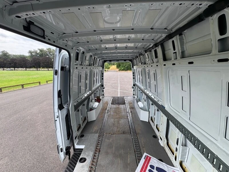 2012 Mercedes-Benz NCV3 Sprinter - Image 11 of 19