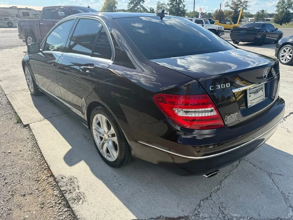 2012 Mercedes-Benz W204 C-Class - Image 4 of 7