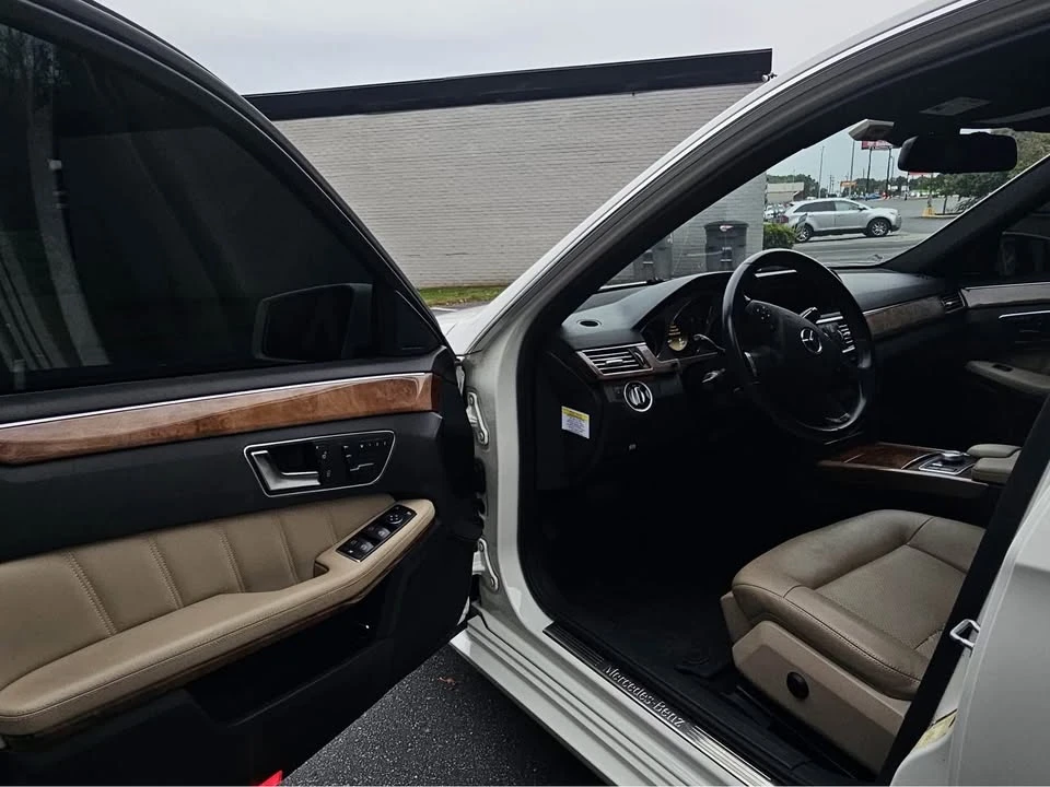 2012 Mercedes-Benz W212 E-Class - Image 4 of 10