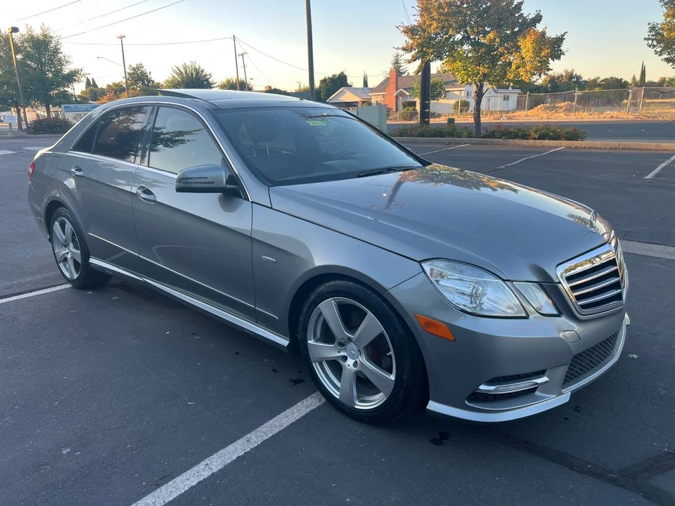 2012 Mercedes-Benz W212 E-Class - Image 3 of 16
