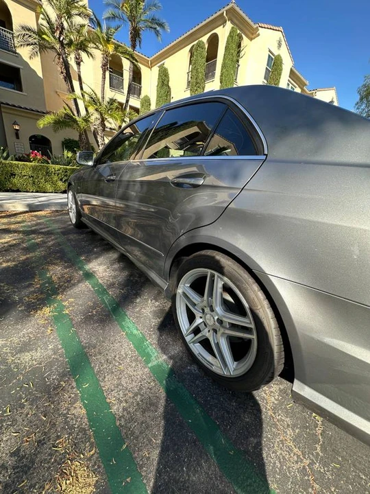 2012 Mercedes-Benz W212 E-Class - Image 8 of 16
