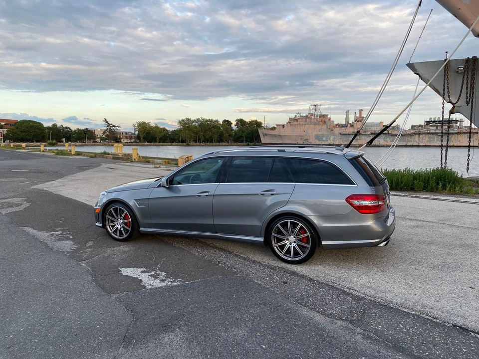 2012 Mercedes-Benz W212 E 63 AMG - Image 3 of 16