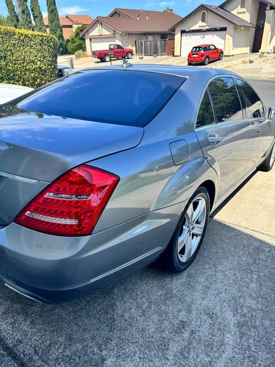 2012 Mercedes-Benz W221 S-Class - Image 8 of 17