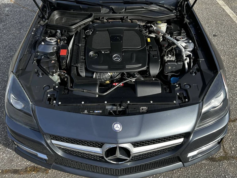 2012 Mercedes-Benz R172 SLC-Class - Image 12 of 18