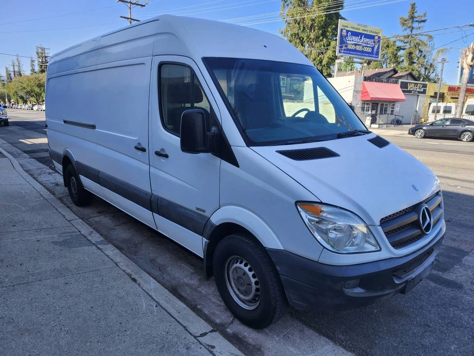 2012 Mercedes-Benz NCV3 Sprinter - Image 3 of 16