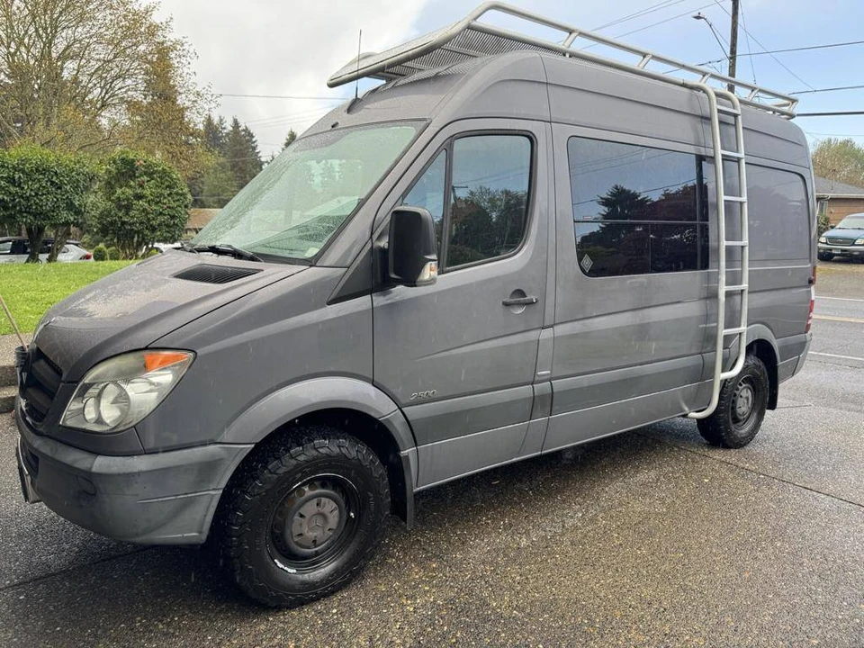 2012 Mercedes-Benz NCV3 Sprinter - Image 2 of 7