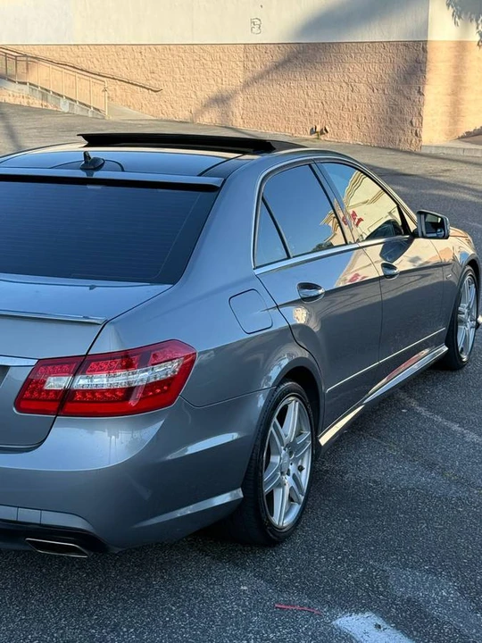 2012 Mercedes-Benz W212 E-Class - Image 6 of 24