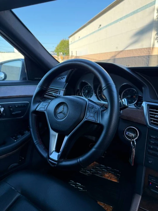 2012 Mercedes-Benz W212 E-Class - Image 11 of 24
