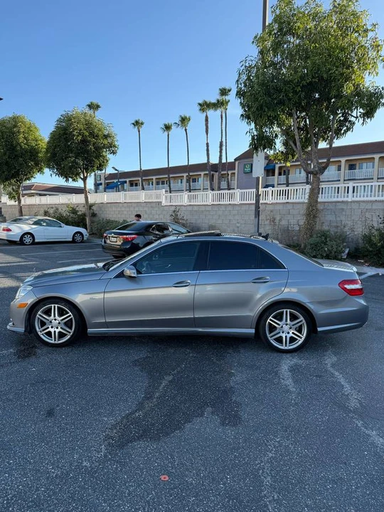 2012 Mercedes-Benz W212 E-Class - Image 3 of 24
