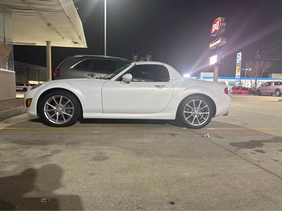 2012 Mazda NC MX-5 Miata - Image 5 of 10