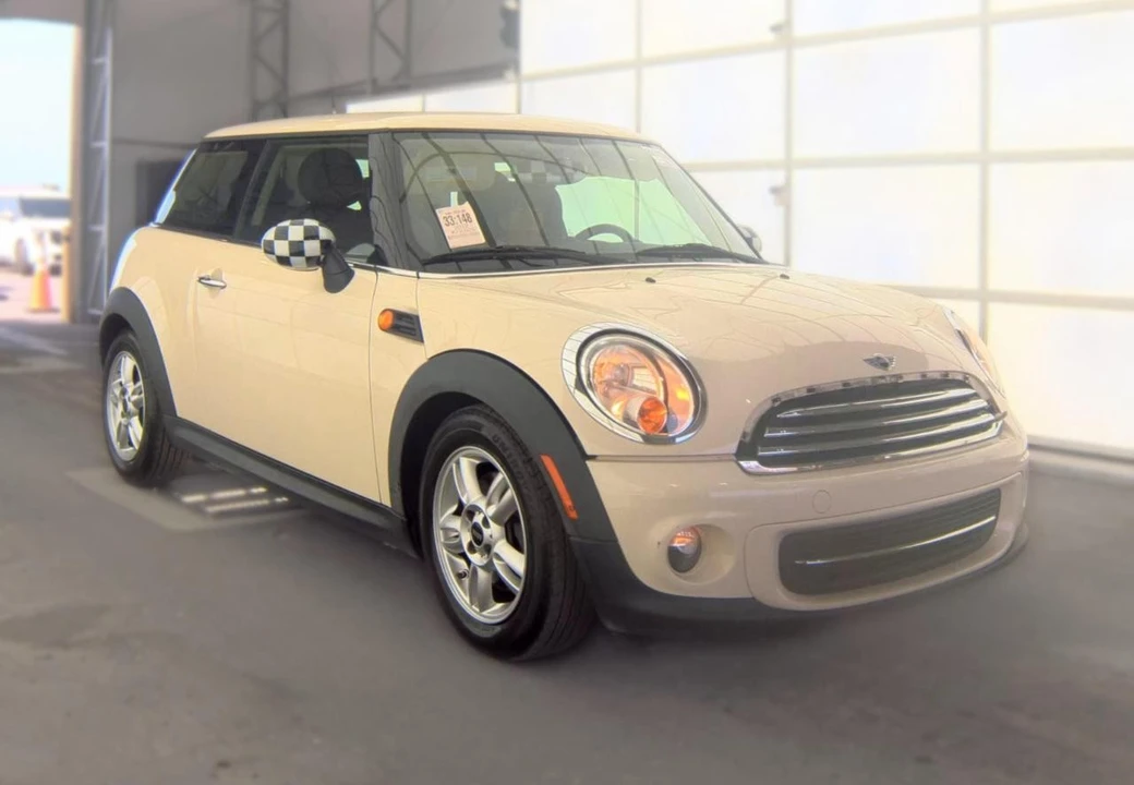 2012 Mini Mini 2nd Gen - Image 3 of 15