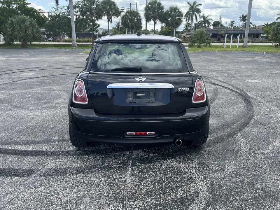 2012 Mini Mini 2nd Gen - Image 5 of 31