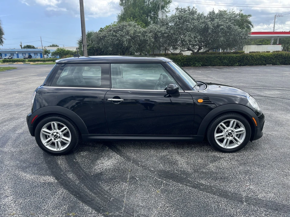 2012 Mini Mini 2nd Gen - Image 7 of 31