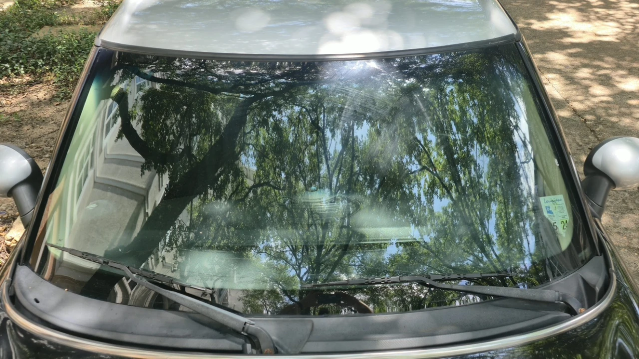 2012 Mini Clubman 1st Gen - Image 3 of 19