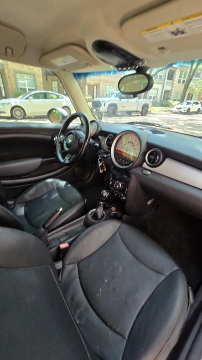 2012 Mini Clubman 1st Gen - Image 14 of 19
