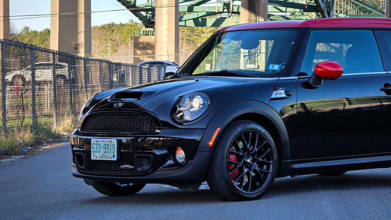 2012 Mini Clubman 1st Gen - Image 22 of 31