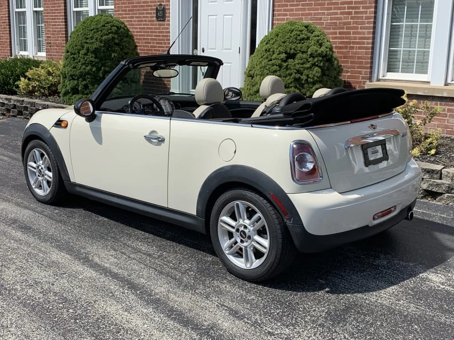 2012 Mini Mini 2nd Gen - Image 3 of 10