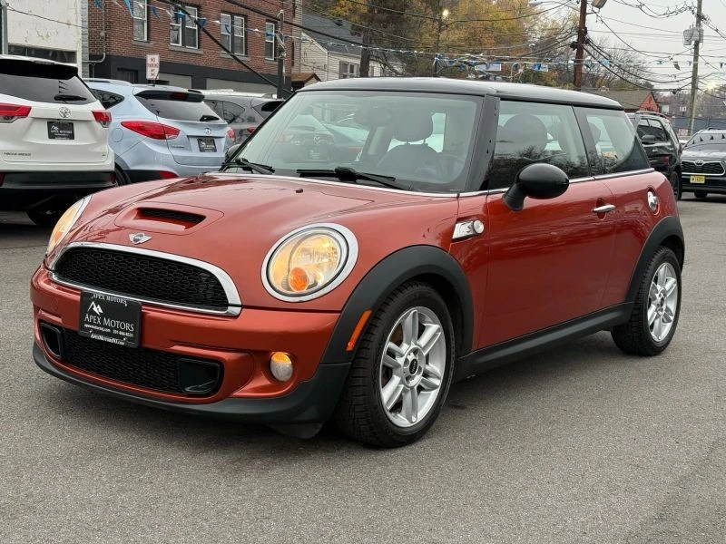 2012 Mini Mini 2nd Gen - Image 3 of 12