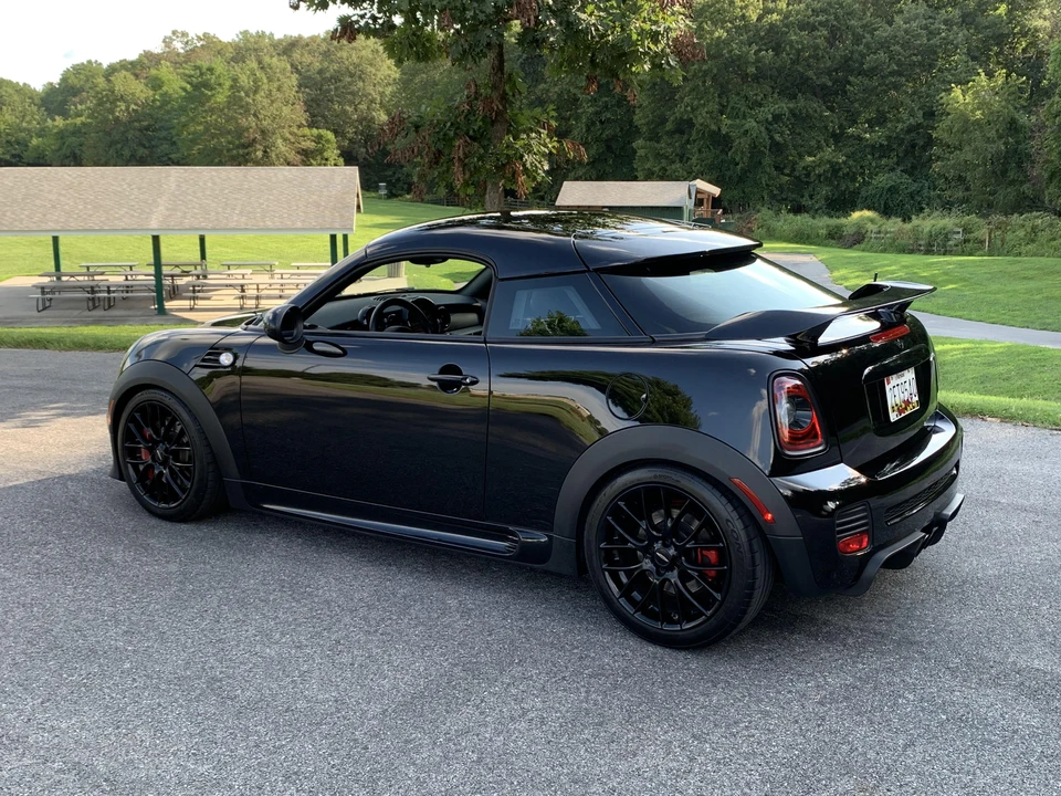 2012 Mini Coupe & Roadster - Image 7 of 31