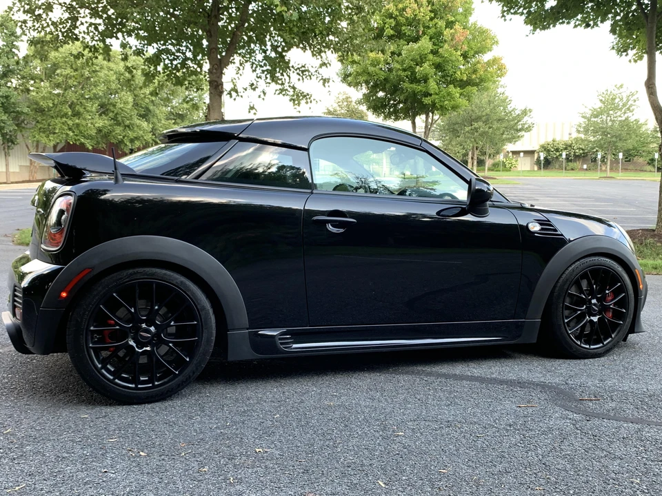 2012 Mini Coupe & Roadster - Image 12 of 31