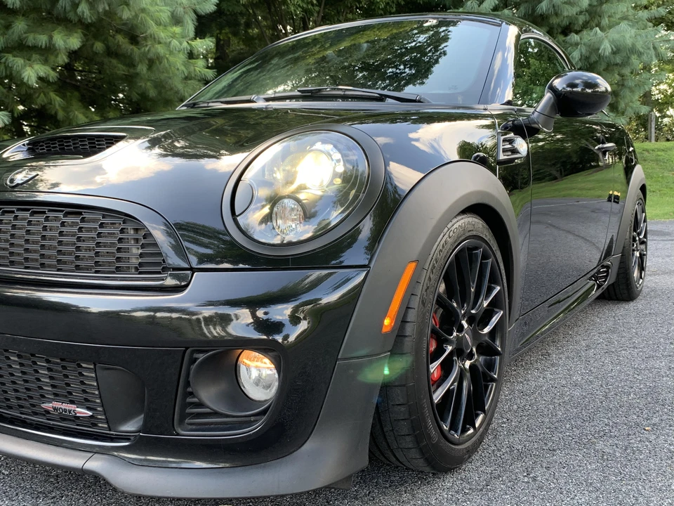 2012 Mini Coupe & Roadster - Image 18 of 31