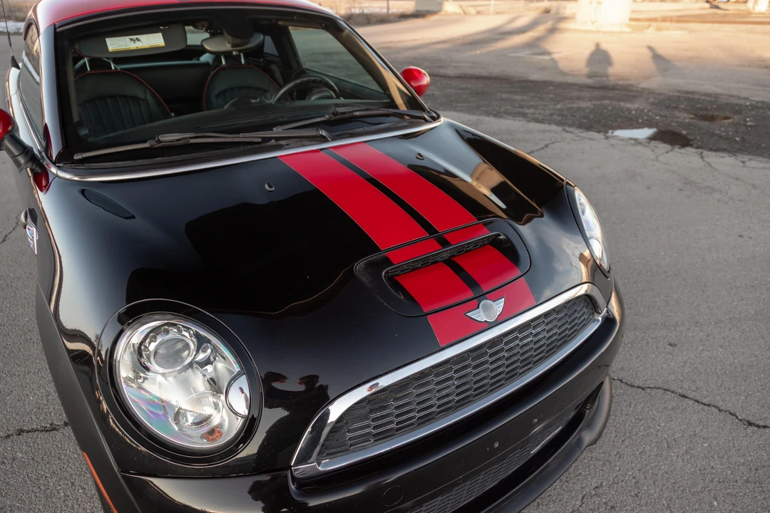 2012 Mini Coupe & Roadster - Image 10 of 31