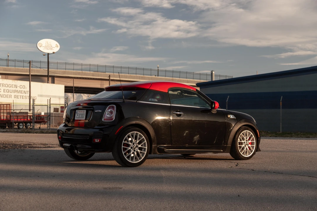2012 Mini Coupe & Roadster - Image 8 of 31