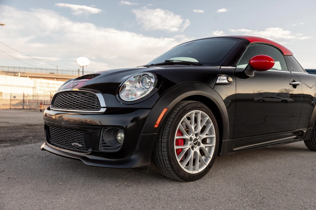 2012 Mini Coupe & Roadster - Image 16 of 31