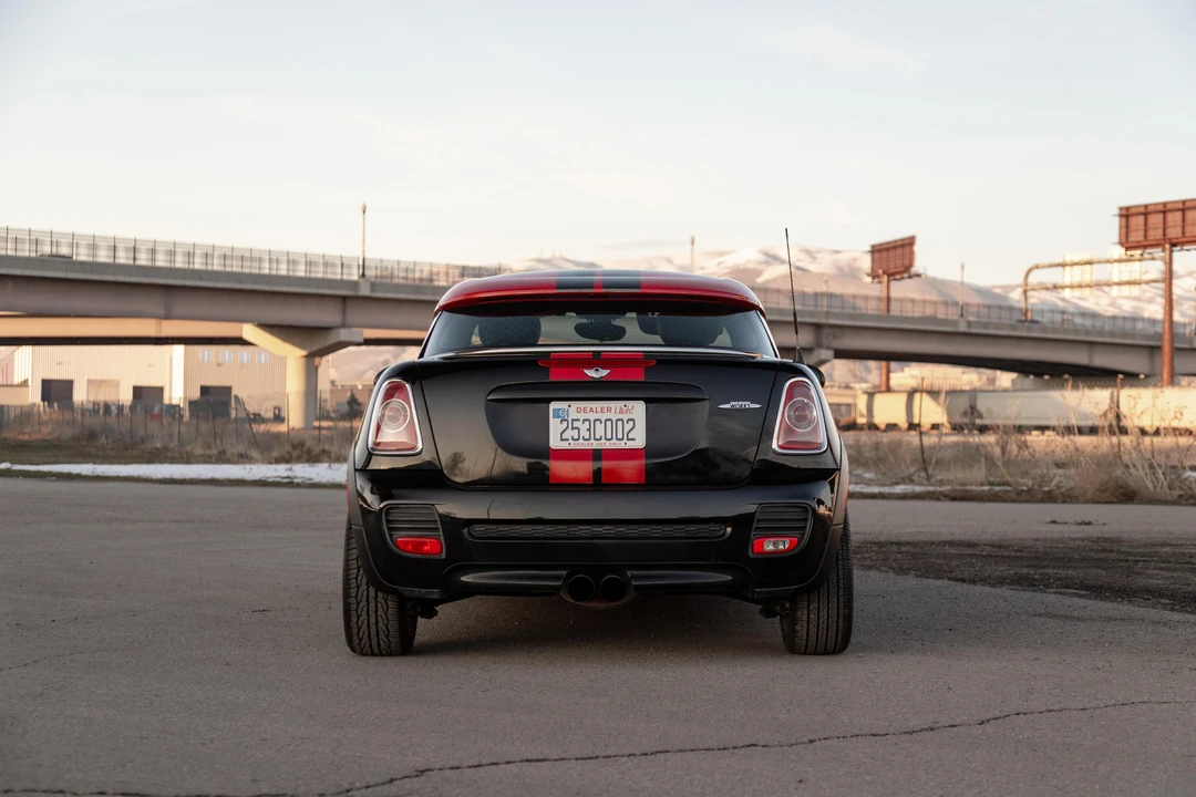 2012 Mini Coupe & Roadster - Image 7 of 31
