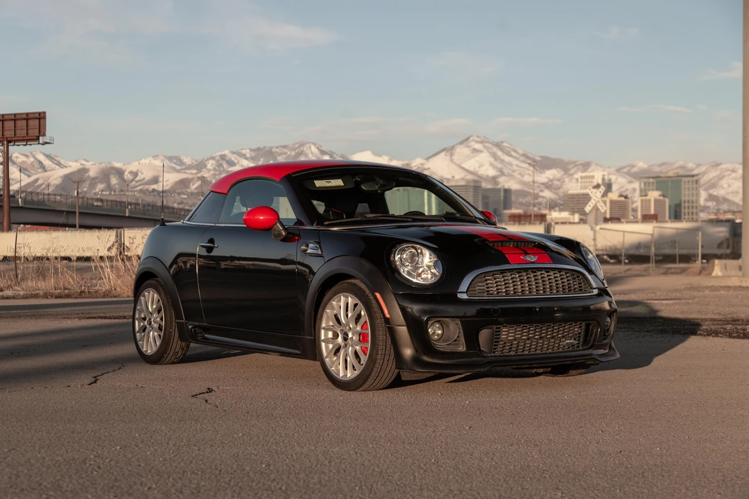 2012 Mini Coupe & Roadster - Image 9 of 31