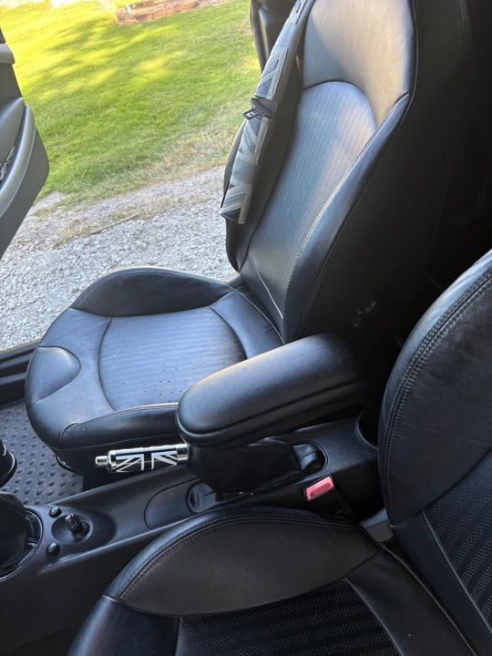 2012 Mini Coupe & Roadster - Image 29 of 31