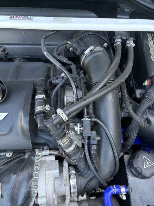 2012 Mini Coupe & Roadster - Image 24 of 31